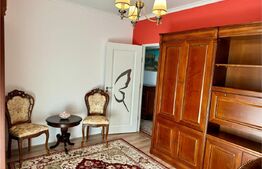 Apartament boem, 3 camere, 2 bai, garaj, zona Regal
