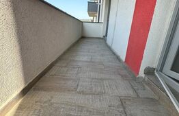 Apartament boem, 3 camere, 2 bai, garaj, zona Regal