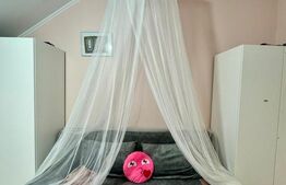 Apartament 3 camere, 78mp, zona Lacului, terasa generoasa, parcare inclusa.