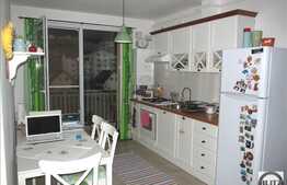 Vanzare 1 camera, 32 mp utili, balcon de 8 mp, zona strazii Eroilor!