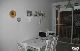 Vanzare 1 camera, 32 mp utili, balcon de 8 mp, zona strazii Eroilor!