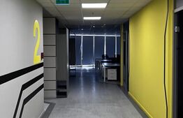 Cladire moderna zona centrala 