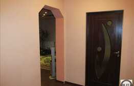 Vanzare 2 camere, 53 mp, 3 balcoane, decomandat, zona strazii Eroilor!