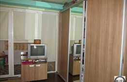 Vanzare 2 camere, 53 mp, 3 balcoane, decomandat, zona strazii Eroilor!