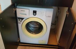 Apartament de 3 camere cu loc de parcare înTractorul