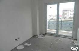 2 camere, 57 mp, decomandat, semifinisat, zona Polus Center