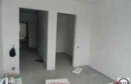 2 camere, 57 mp, decomandat, semifinisat, zona Polus Center