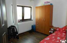 Vanzare apartament 2 camere, 53 mp, decomandat, zona strazii Aurel Vlaicu