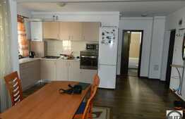 Vanzare apartament 2 camere, 53 mp, decomandat, zona strazii Aurel Vlaicu