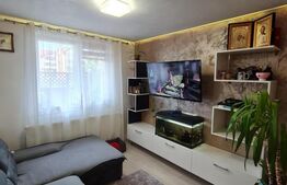 Casa cu  4 camere, 2 parcari, zona centrala Floresti