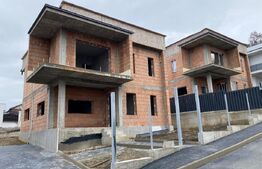 Casă individuală modernă in ansamblu privat, zona Aerodrom Dezmir
