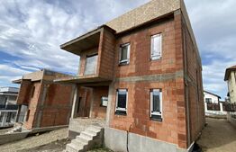 Casă individuală in ansamblu privat, 120 mp utili, zona Aerodrom Dezmir