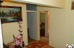 Apartament de vanzare cu 3 camere, decomandate, 64 mp, zona Kaufland din Marasti