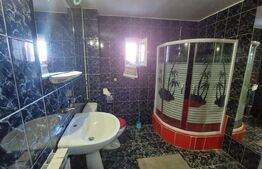 Imobil cu spatiu comercial si 4 apartamente, pe 417 mp teren, Gheorghieni