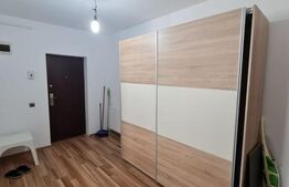Apartament 2 camere, balcon inchis, etaj intermediar, zona Stejarului