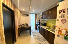 Apartament 2 dormitoare, 50mp, 3 balcoane, parcare, zona Centrala