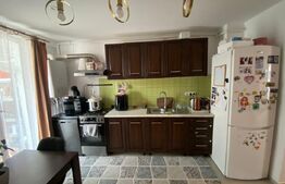 Apartament 2 dormitoare, 50mp, 3 balcoane, parcare, zona Centrala