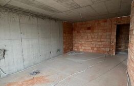 Apartament 2 camere, etaj intermediar, orientare Estica, zona Vivo 