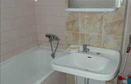 3 camere, decomandat, 70 mp, zona strazii Bucium