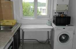 3 camere, decomandat, 70 mp, zona strazii Bucium