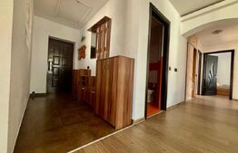 Apartament, 4 camere, 113mp, 2 parcari, 3 balcoane, pod, zona Terra