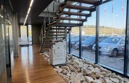 Hala cu pod rulant, cladire admininstrativa