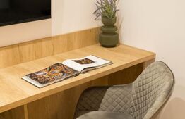 Apartament 2 camere, 48 mp, parcare si boxa, zona Frunzisului