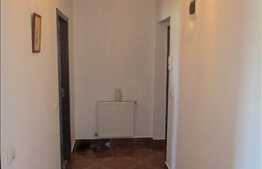 De vanzare 1 camera, 39 mp, decomandat, etaj intermediar, zona strazii Eroilor!