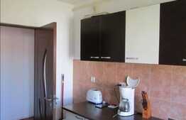 De vanzare 1 camera, 39 mp, decomandat, etaj intermediar, zona strazii Eroilor!