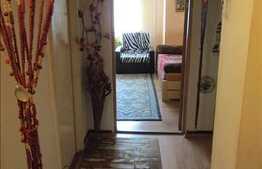 De vanzare apartament 3 camere, 67 mp, decomandat, zona Big