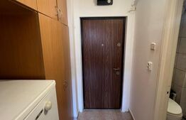 Garsoniera 32 mp, etaj intermediar, centrala proprie, zona Parang 