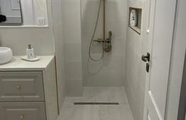 Apartament 2 camere, finisaje de lux, zona Intre Lacuri