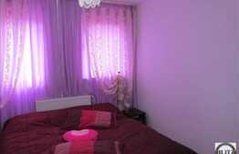 Penthouse 4 camere, 100 mp utili, zona Sub Cetate! Parcare! TERASA de 90 mp!