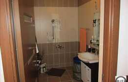 Penthouse 4 camere, 100 mp utili, zona Sub Cetate! Parcare! TERASA de 90 mp!