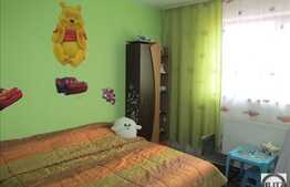 Penthouse 4 camere, 100 mp utili, zona Sub Cetate! Parcare! TERASA de 90 mp!