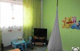 Penthouse 4 camere, 100 mp utili, zona Sub Cetate! Parcare! TERASA de 90 mp!