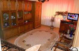 De vanzare apartament 2 camere, 49 mp, decomandat, zona strazii Dunarii