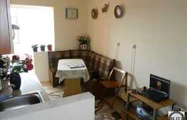 De vanzare apartament 2 camere, 49 mp, decomandat, zona strazii Dunarii