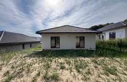 Casa individuala 4 camere la liziera padurii Popesti