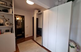 Apartament superb, 2 camere decomandate, etaj intermediar, zona Plaja Grigorescu