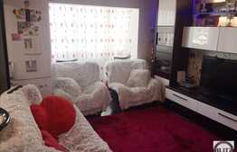 Vanzare apartament 3 camere, 66 mp, boxa, garaj, zona strazii Aurel Vlaicu