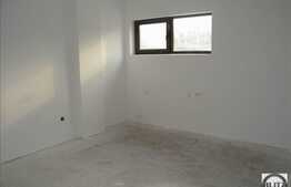 Apartament partial finisat, 53 mp, pret convenabil! Imobil finalizat in 2015!