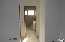 Apartament partial finisat, 53 mp, pret convenabil! Imobil finalizat in 2015!