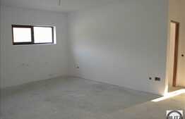 Apartament partial finisat, 53 mp, pret convenabil! Imobil finalizat in 2015!