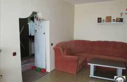 Vanzare 2 camere, 58 mp, balcon de 7 mp, decomandat, zona Porii!