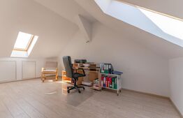 Casa individuala cu 5 camere, ultrafinisata, intr-o zona rezidentiala deosebita!