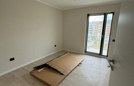 Apartament 3 camere finisat, terasa, Bloc Premium