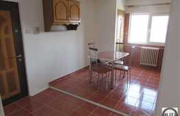 Vanzare apartament 3 camere, 74 mp, decomandat, boxa subsol, zona Calea Manastur