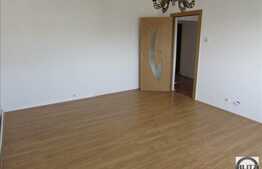 Vanzare apartament 3 camere, 74 mp, decomandat, boxa subsol, zona Calea Manastur