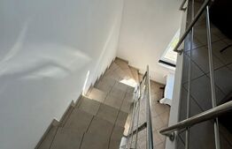 Apartament 3 camere, 73 mp, 2 bai, zona Avram Iancu 